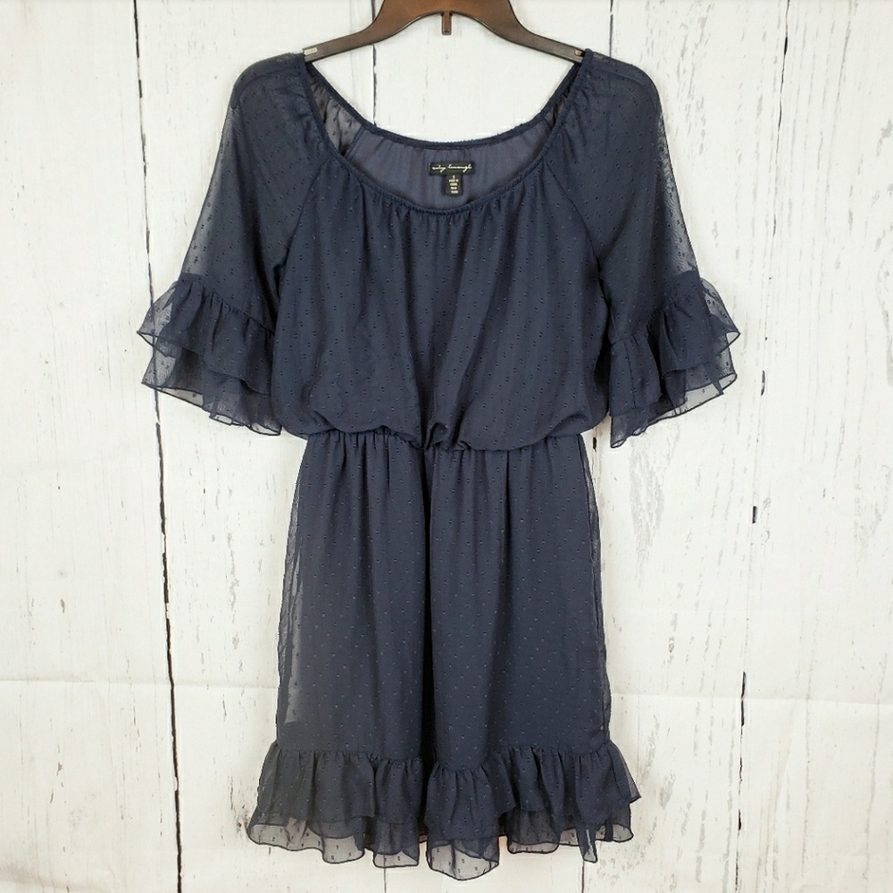 City Triangles | Dark blue flowy dress